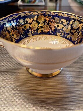 Paragon blue teacup with gold gilding *no saucer*